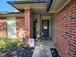 Pre-foreclosure Listing in N WILSON ST KAUFMAN, TX 75142