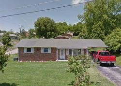 Pre-foreclosure in  HALL ST Kingsport, TN 37660