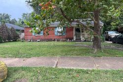 Pre-foreclosure in  WELLS STATION RD Memphis, TN 38122