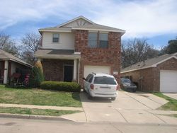 Pre-foreclosure in  RIVER GARDEN DR Fort Worth, TX 76114