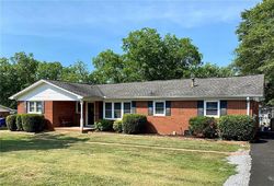 Pre-foreclosure in  MCGEE RD Anderson, SC 29625
