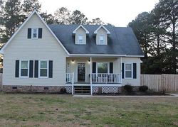 Pre-foreclosure in  QUEEN ANN RD Florence, SC 29501