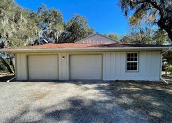 Pre-foreclosure in  LAKE SHORE TER Interlachen, FL 32148