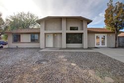 Pre-foreclosure in  W MOUNTAIN OAK LN Tucson, AZ 85746
