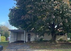 Pre-foreclosure Listing in SAYLOR CIR COPLAY, PA 18037