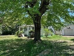 Pre-foreclosure in  JACOBS FERRY RD Rices Landing, PA 15357