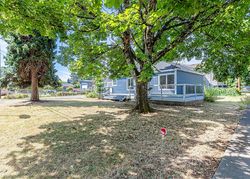 Pre-foreclosure in  NW ANGELINE AVE Gresham, OR 97030