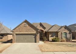 Pre-foreclosure in  MEADOWS CROSSING DR Edmond, OK 73012