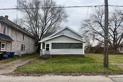 Pre-foreclosure in  GORDON ST Toledo, OH 43609