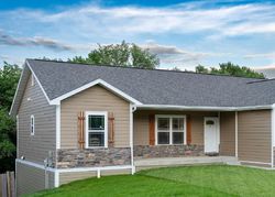 Pre-foreclosure Listing in E PHEASANT RIDGE DR WATFORD CITY, ND 58854