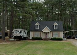 Pre-foreclosure in  TURNPIKE RD Laurinburg, NC 28352