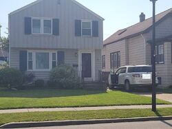 Pre-foreclosure in  LEGION DR Buffalo, NY 14217