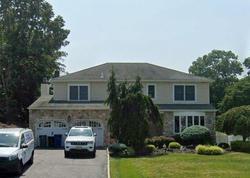 Pre-foreclosure in  ROWENA RD Englishtown, NJ 07726