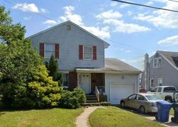 Pre-foreclosure in  WORDEN AVE Perth Amboy, NJ 08861
