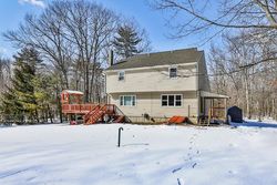 Pre-foreclosure Listing in PINGREE HILL RD DERRY, NH 03038