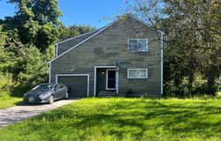 Pre-foreclosure in  VENTURA CIR Nashua, NH 03062