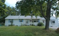 Pre-foreclosure in  GREEN ST Somersworth, NH 03878