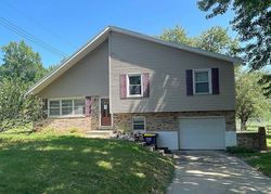 Pre-foreclosure in  WISCONSIN ST Excelsior Springs, MO 64024