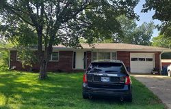 Pre-foreclosure in  W LAWRENCE Marionville, MO 65705