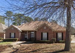 Pre-foreclosure in  LIBBY LN Jackson, MS 39211