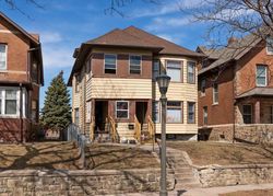 Pre-foreclosure in  GERANIUM AVE E Saint Paul, MN 55106