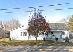 Pre-foreclosure in  W HAWTHORNE ST Hartford, IL 62048
