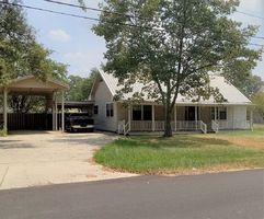 Pre-foreclosure in  15TH AVE Franklinton, LA 70438