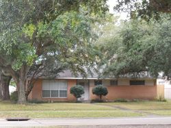 Pre-foreclosure in  5TH AVE Lake Charles, LA 70601