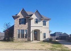 Pre-foreclosure in  BUTTON WILLOW DR Bossier City, LA 71111