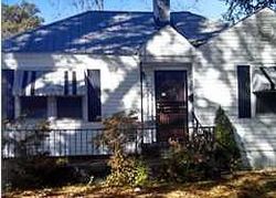 Pre-foreclosure in  MONTVIEW RD Birmingham, AL 35228