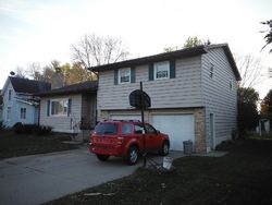 Pre-foreclosure in  N 4TH ST Manchester, IA 52057