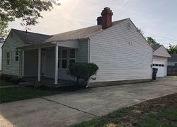 Pre-foreclosure in  S TACOMA AVE Muncie, IN 47302