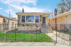 Pre-foreclosure in  E 88TH ST Chicago, IL 60619