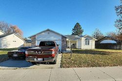 Pre-foreclosure in  E APRICOT DR Meridian, ID 83646