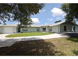 Pre-foreclosure in  DOGWOOD WAY Naples, FL 34116