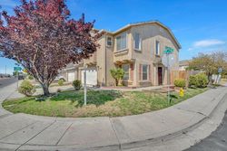 Pre-foreclosure in  N WALNUT AVE Manteca, CA 95336