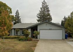 Pre-foreclosure in  DEERGLEN WAY Sacramento, CA 95823