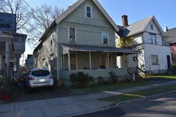 Pre-foreclosure in  MUNSELL ST Binghamton, NY 13901