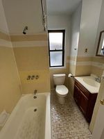Pre-foreclosure in  ROEBLING AVE Bronx, NY 10461