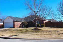 Pre-foreclosure Listing in SUMMERSET ST LOWELL, AR 72745