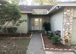 Pre-foreclosure in  NW 72ND TER Alachua, FL 32615