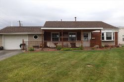 Pre-foreclosure in  RICHARD DR Xenia, OH 45385
