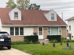 Pre-foreclosure in  S 97TH ST Milwaukee, WI 53214