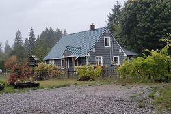 Pre-foreclosure in  RIDDLE ST Darrington, WA 98241