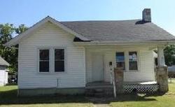 Pre-foreclosure in  FRONT AVE Salem, VA 24153