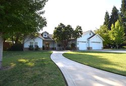 Pre-foreclosure in  N COMSTOCK ST Visalia, CA 93292