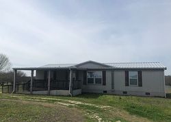 Pre-foreclosure Listing in DAVIE LN MARION, TX 78124