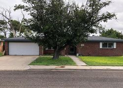 Pre-foreclosure in  WAYSIDE AVE Odessa, TX 79762