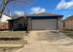 Pre-foreclosure in  LANSDOWNE AVE Fort Worth, TX 76135