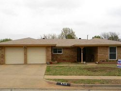 Pre-foreclosure in  LOIS LN Wichita Falls, TX 76306